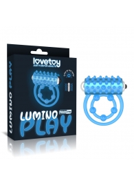 Голубое, светящееся в темноте виброкольцо Lumino Play Vibrating Penis Ring - Lovetoy - в Ногинске купить с доставкой