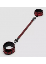 Распорка для ног Reversible Restraint Bar with Cuffs - Fifty Shades of Grey - купить с доставкой в Ногинске