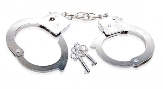 Металлические наручники Beginner s Metal Cuffs - Pipedream - купить с доставкой в Ногинске