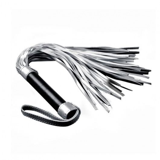 Серебристая плетка Struggle My Flogger с черной ручкой - 45 см. - Lovetoy - купить с доставкой в Ногинске