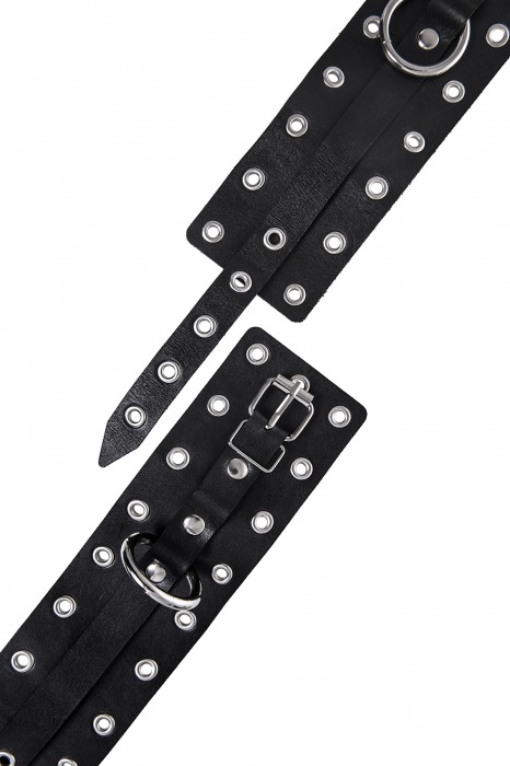 Черные кожаные однослойные оковы с люверсами - Pecado - купить с доставкой в Ногинске