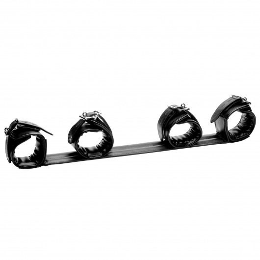 Черная распорка с манжетами для рук и ног Deluxe Rigid Spreader Bar - XR Brands - купить с доставкой в Ногинске