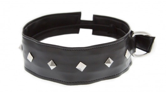 Полиуретановый ошейник с пуклями Collar with Studs - Blush Novelties - купить с доставкой в Ногинске